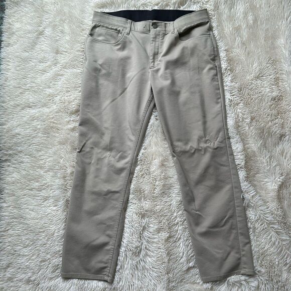 Calvin Klein Khaki Smooth Front Pants Slacks 36 x 30 Size 36 - Picture 2 of 6